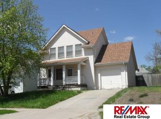 2008 Binney St, Omaha, NE 68110