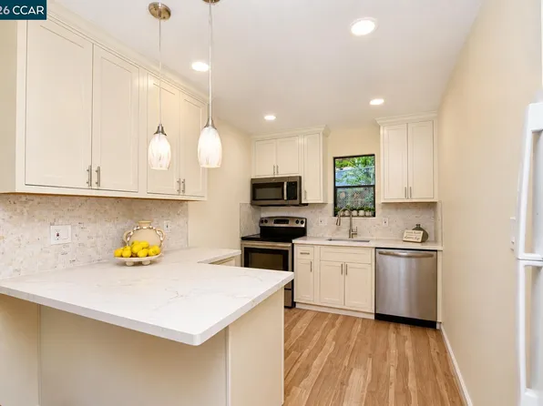 395 Camelback Rd APT 2, Pleasant Hill, CA 94523