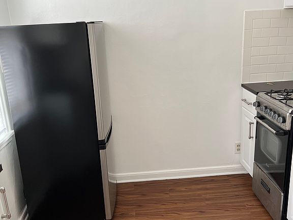 2nd image of 1532 Grand Ave APT 8