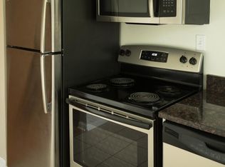 1825 Gardenia Ave APT 5, Royal Oak, MI 48067