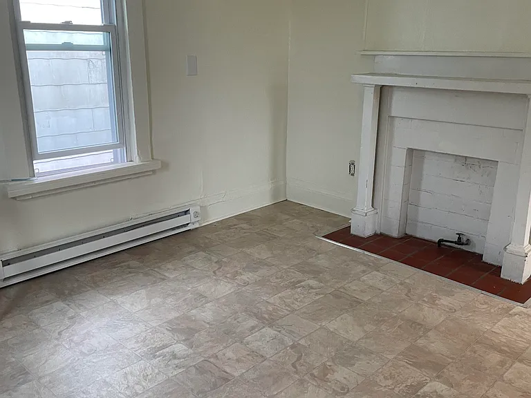 609 1/2 Glenwood Ave — Photo 18