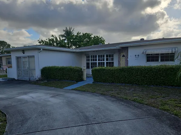 4290 NW 41st Terrace, Lauderdale Lakes, FL 33319