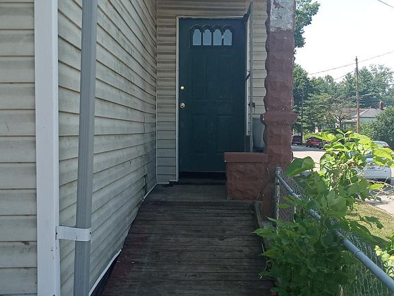 3rd image of 630 N 26th St