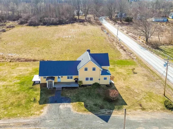 5692 Highway 221, Woodville, NS B0P 1V0