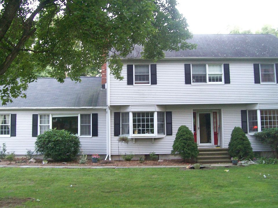 Large 4 br colonial
