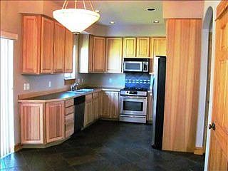 4th image of 3199 Lily Dr