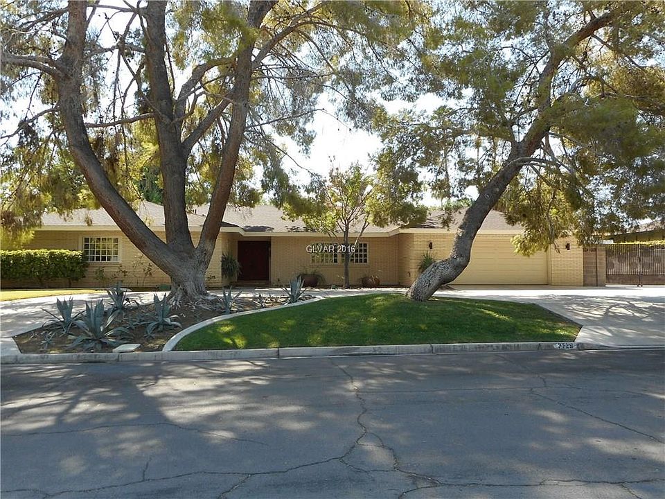 1st image of 3729 Greencrest Dr #0