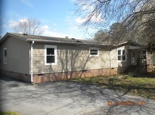 119 Douglas Ln, Duncan, SC 29334