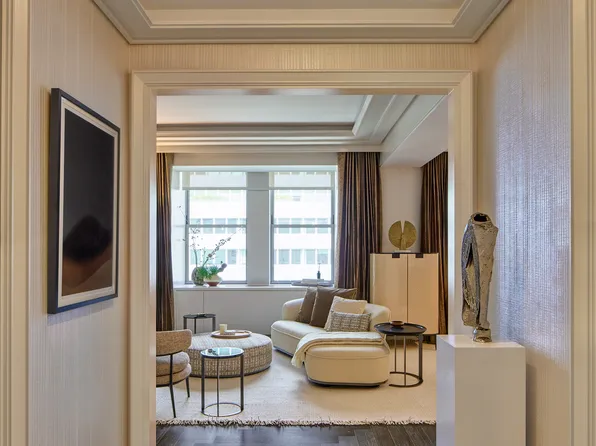 301 Park Avenue 3104 image 3 of 28
