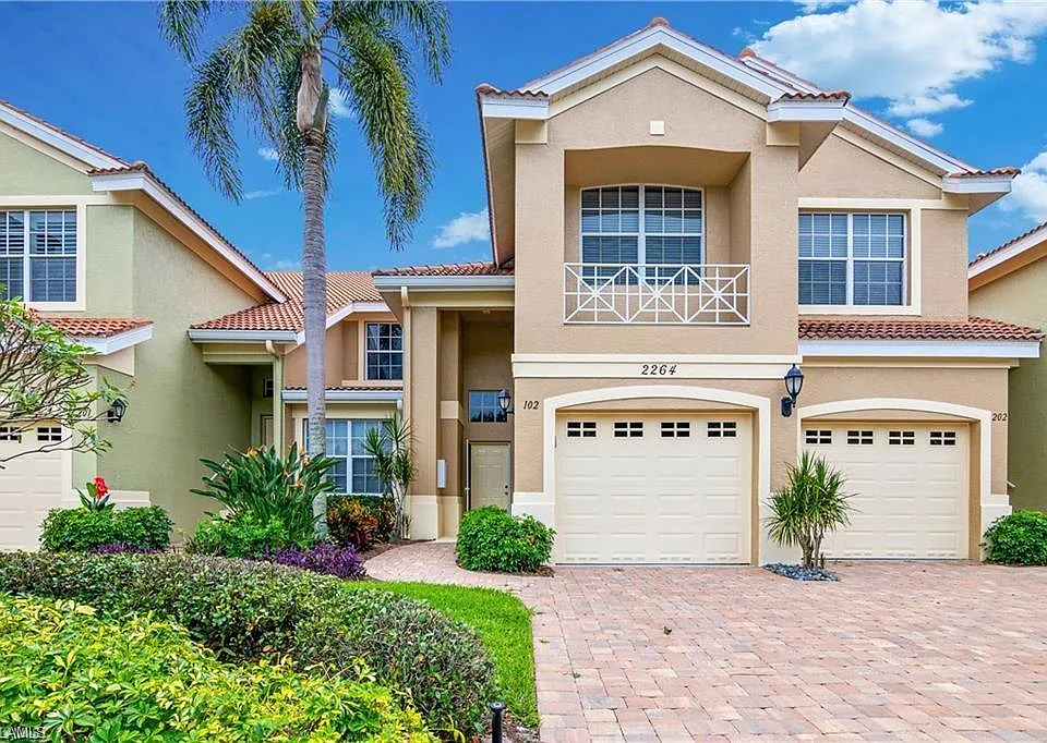 2264 Ashton Oaks Ln #4102
