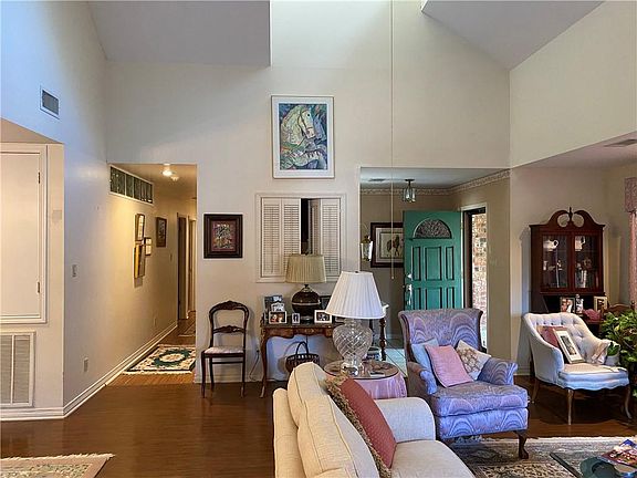 3rd image of 363 Windermere Blvd Unit 412