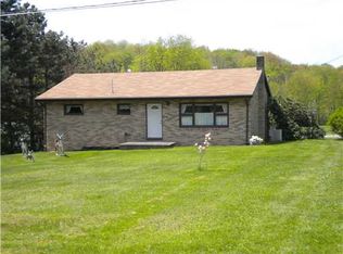 446 Concord Circle Rd, Beaver Falls, PA 15010