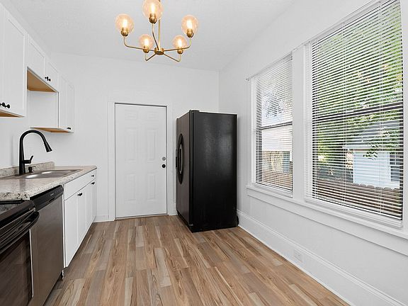 4th image of 509 Katonah Ave