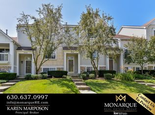1956 Middlebury Dr, Aurora, IL 60503
