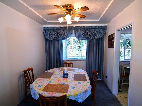 3rd image of 3057 Noel Dr