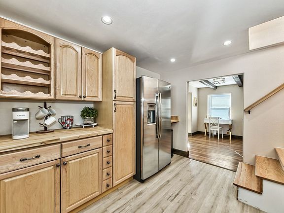 5th image of 1889 Apache Ave #1