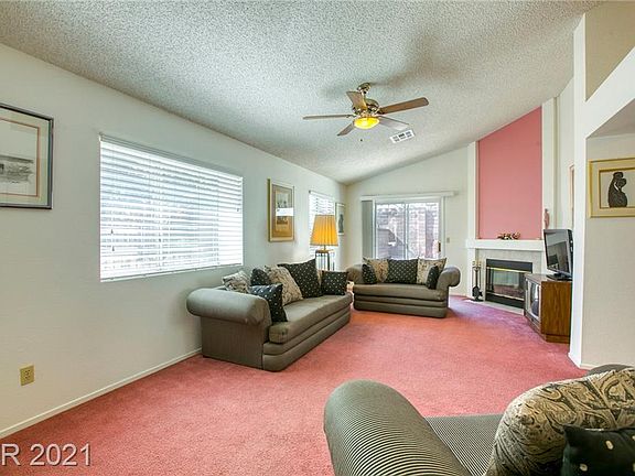 5th image of 7993 Cadenza Ln