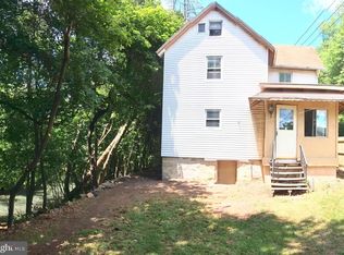 151 S Crossroads Rd, Lykens, PA 17048