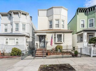 1315 124th St, Flushing, NY 11356