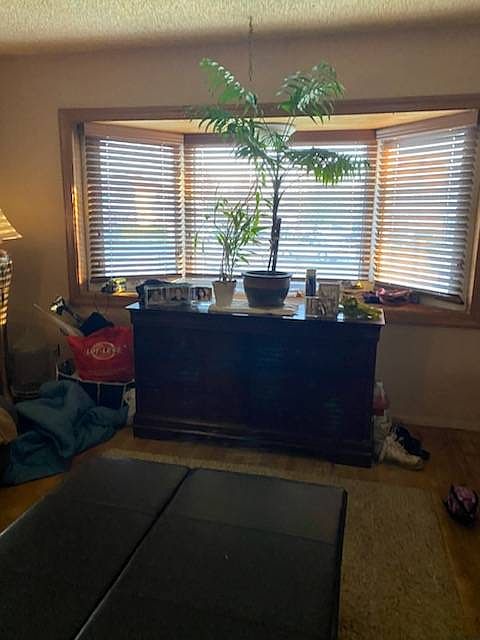 1st image of 113 Tysens Ln