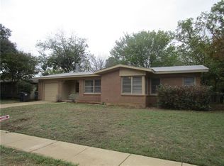 6217 Kentwood Pl, Fort Worth, TX 76112