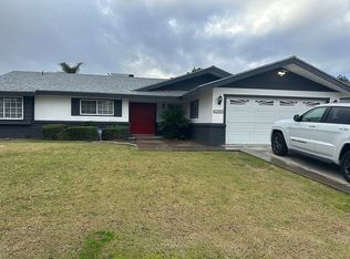 2808 Hempstead Ln, Bakersfield, CA 93309