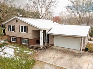 330 Spell Rd, Kent, OH 44240