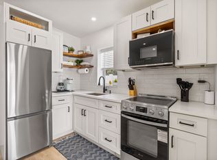 (Undisclosed Address), Hollywood, FL 33023