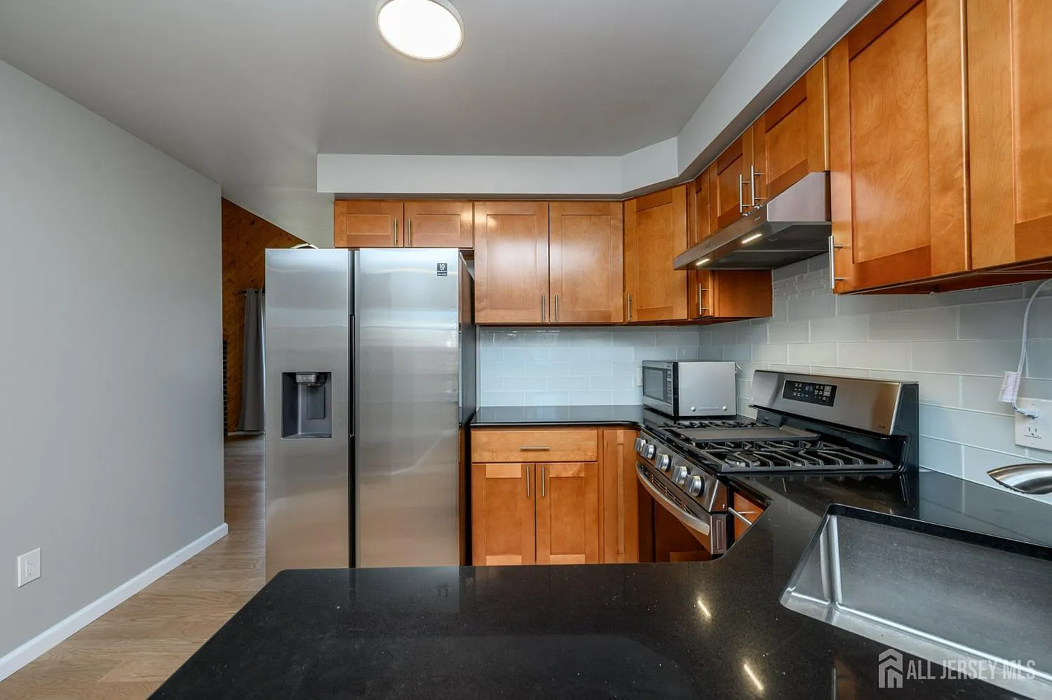 2 bed, 2.5 bath, 1267 sqft, $2,850 — Photo 4