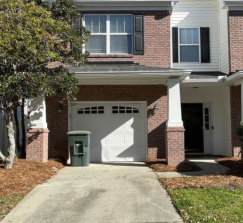 1st image of 12 Braiden Manor Rd