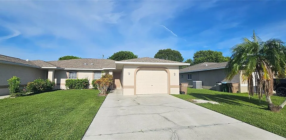 1626 SW Santa Barbara Pl