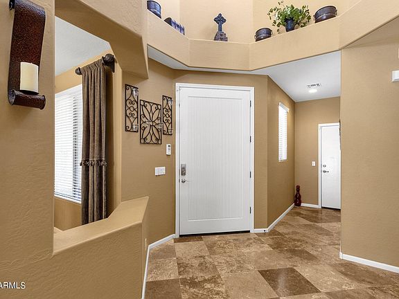 3rd image of 3853 E DUBOIS Avenue