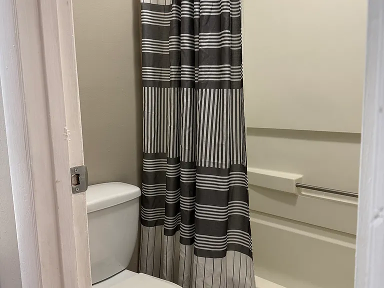 330 Forest Pl — Photo 22