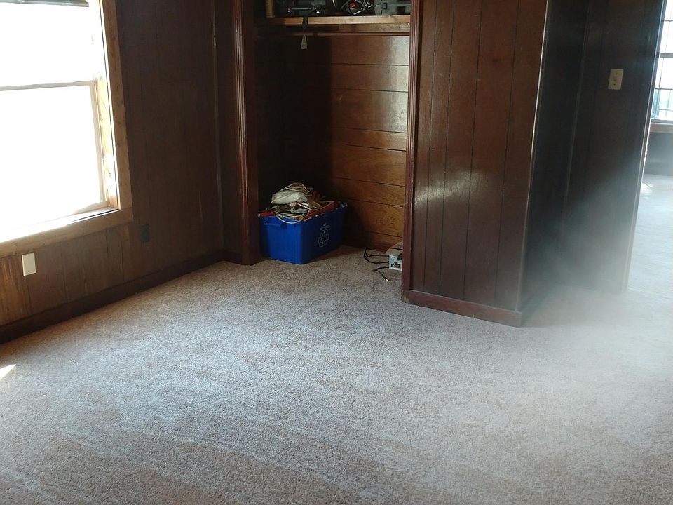 2nd image of 12B Cherrydale St