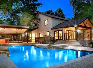 18 Skyflower Dr, Spring, TX 77381