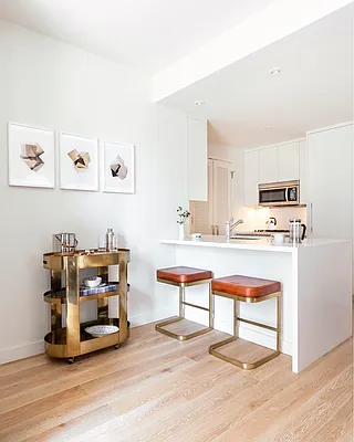 Rented by Greystar | media 57