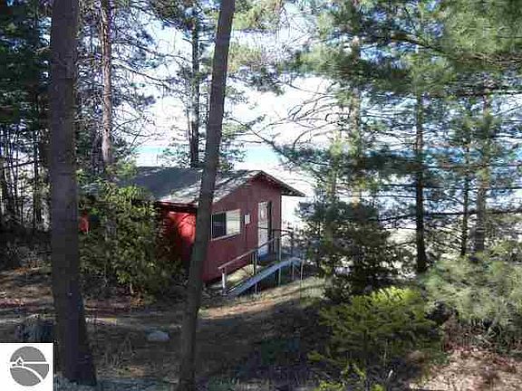2nd image of Bay Valley Dr