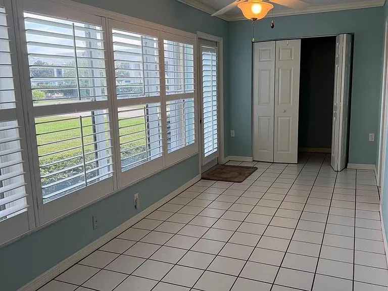 670 E Lake Jasmine Cir #106 — Photo 15