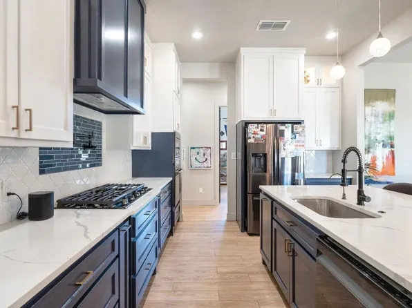 1205 Buckingham Ave, Wolfforth, TX 79382