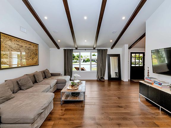 4th image of 6436 E Calle Del Media