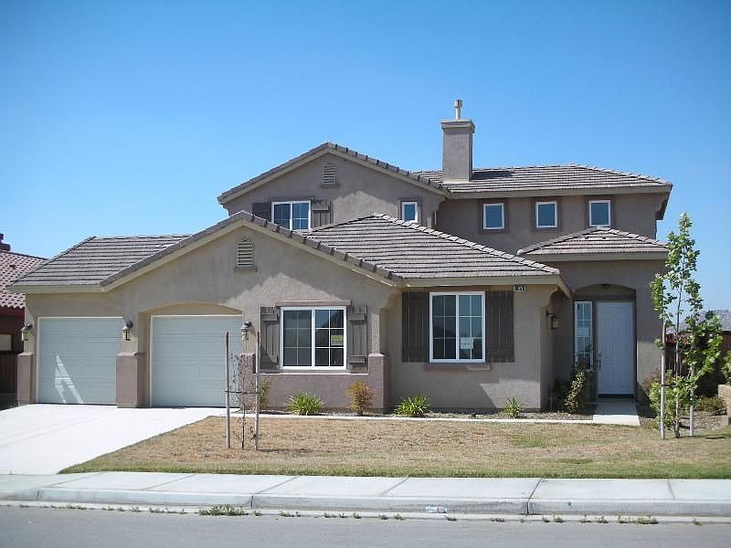 1st image of 30076 Meadow Oaks St