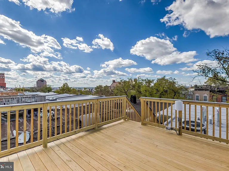 715 S Conkling St — Photo 35