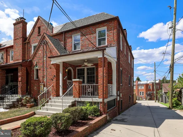 215 Jefferson St NW, Washington, DC 20011