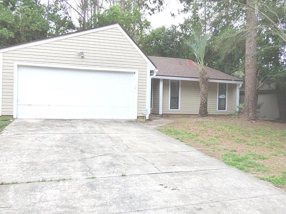 2nd image of 10382 Arrow Lakes Ct