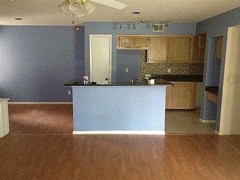 5th image of 470 S Pin Oak 104 Pl