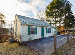 3007 Idlewild Blvd NE, Roanoke, VA 24012