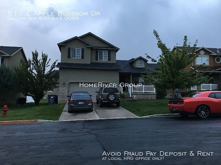2nd image of 511 E Apple Blossom Dr