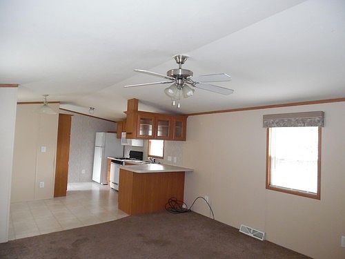 2nd image of 5094 Matterhorn Ln