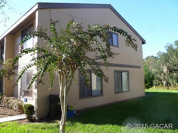 End unit additional windows