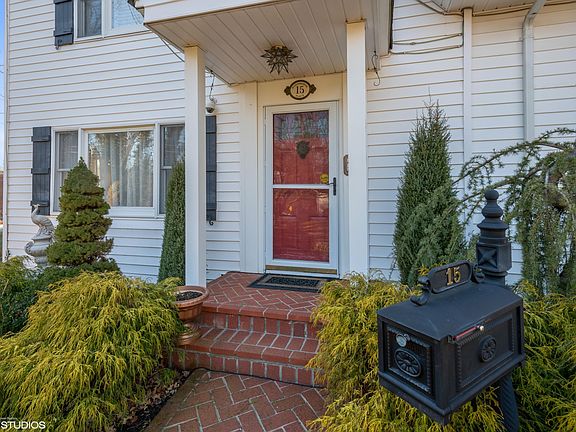 2nd image of 15 Hartshorne Pl